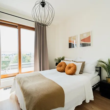 Daire Cosy - Ksiecia Witolda Street - View - Parking Place