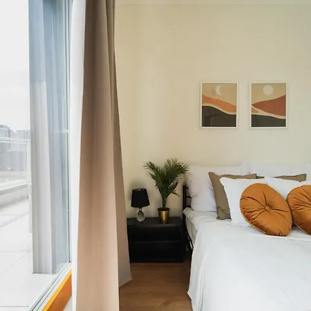 Cosy - Ksiecia Witolda Street - View - Parking Place Daire Wroclaw