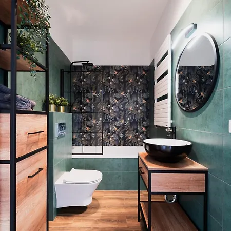 Daire Cosy - Ksiecia Witolda Street - View - Parking Place *