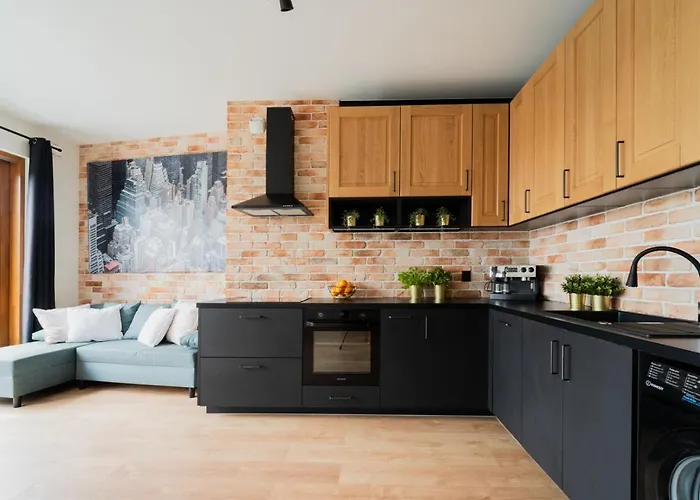 Cosy - Ksiecia Witolda Street - View - Parking Place * Wrocław