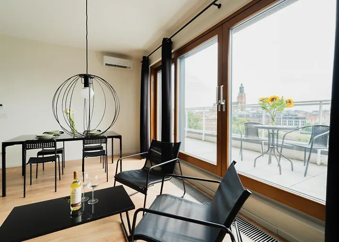 Cosy - Ksiecia Witolda Street - View - Parking Place